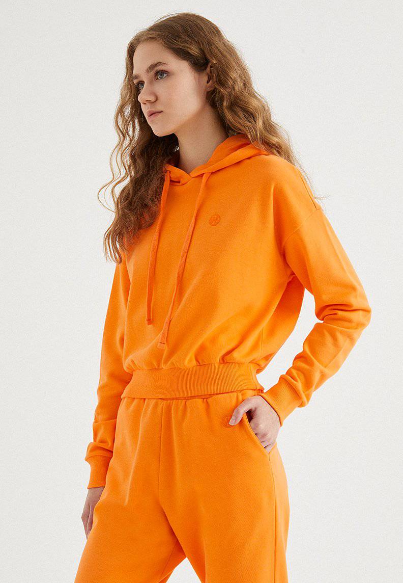 ENJOY CROPPED HOODIE in Bird of Paradise