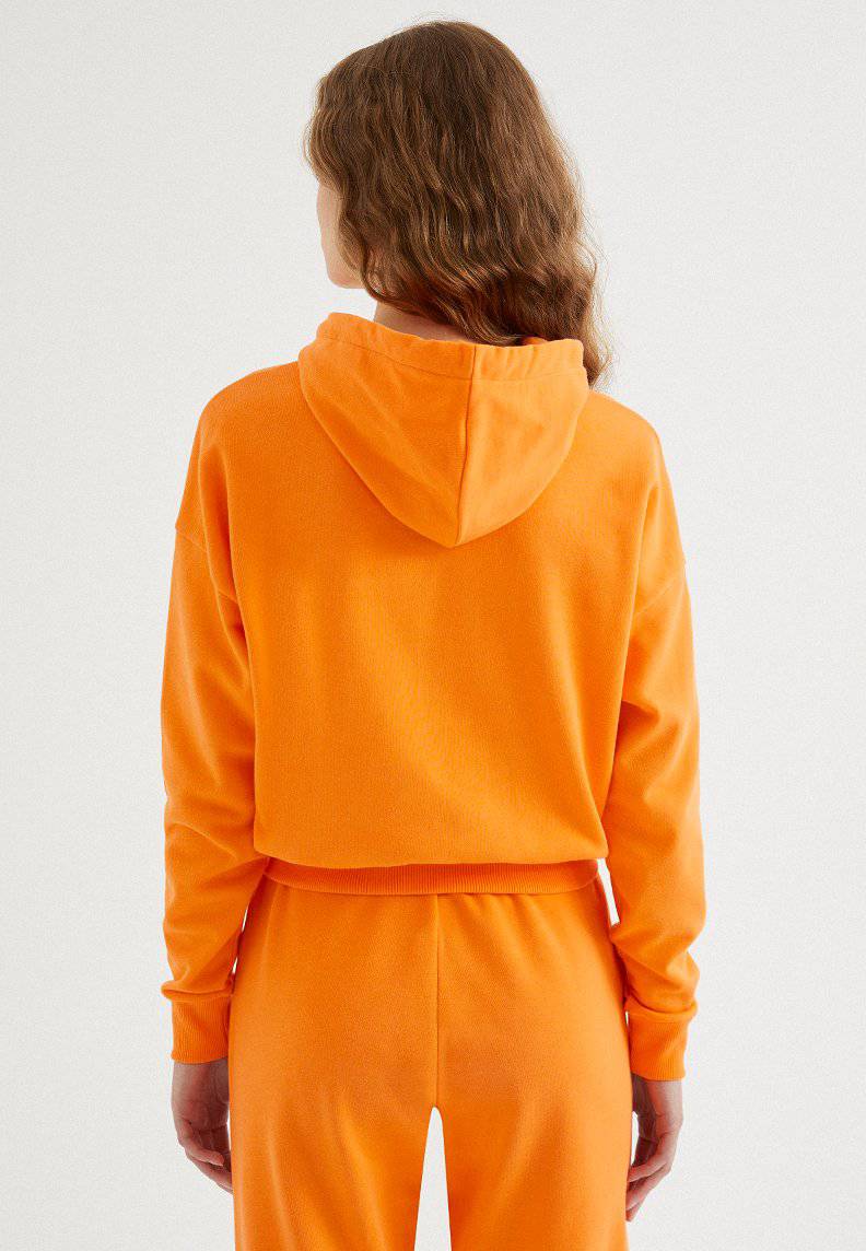 ENJOY CROPPED HOODIE in Bird of Paradise