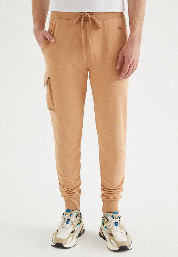 CORE UTILITY JOGGER in Indian Tan