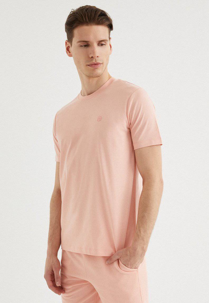 VITAL O-NECK TEE in Coral Cloud