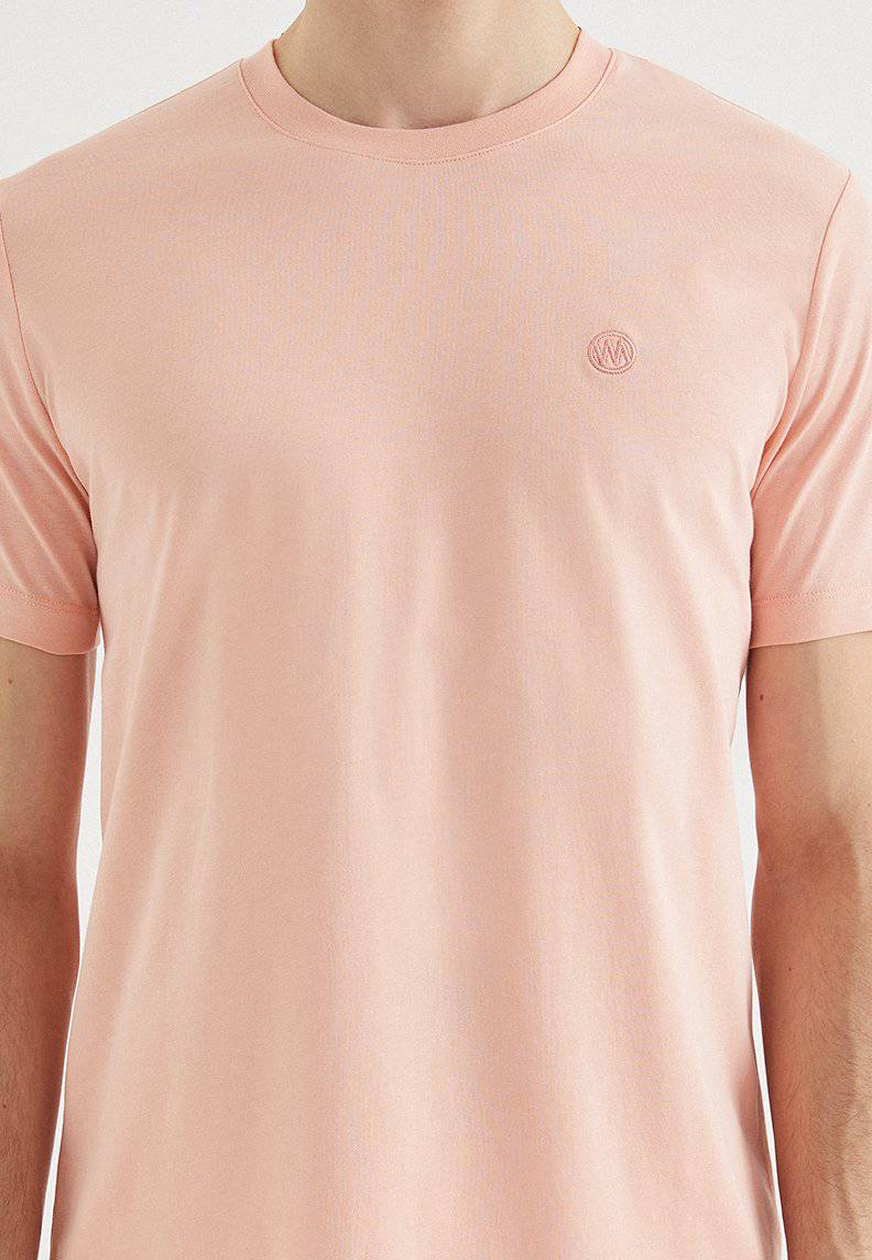 VITAL O-NECK TEE in Coral Cloud