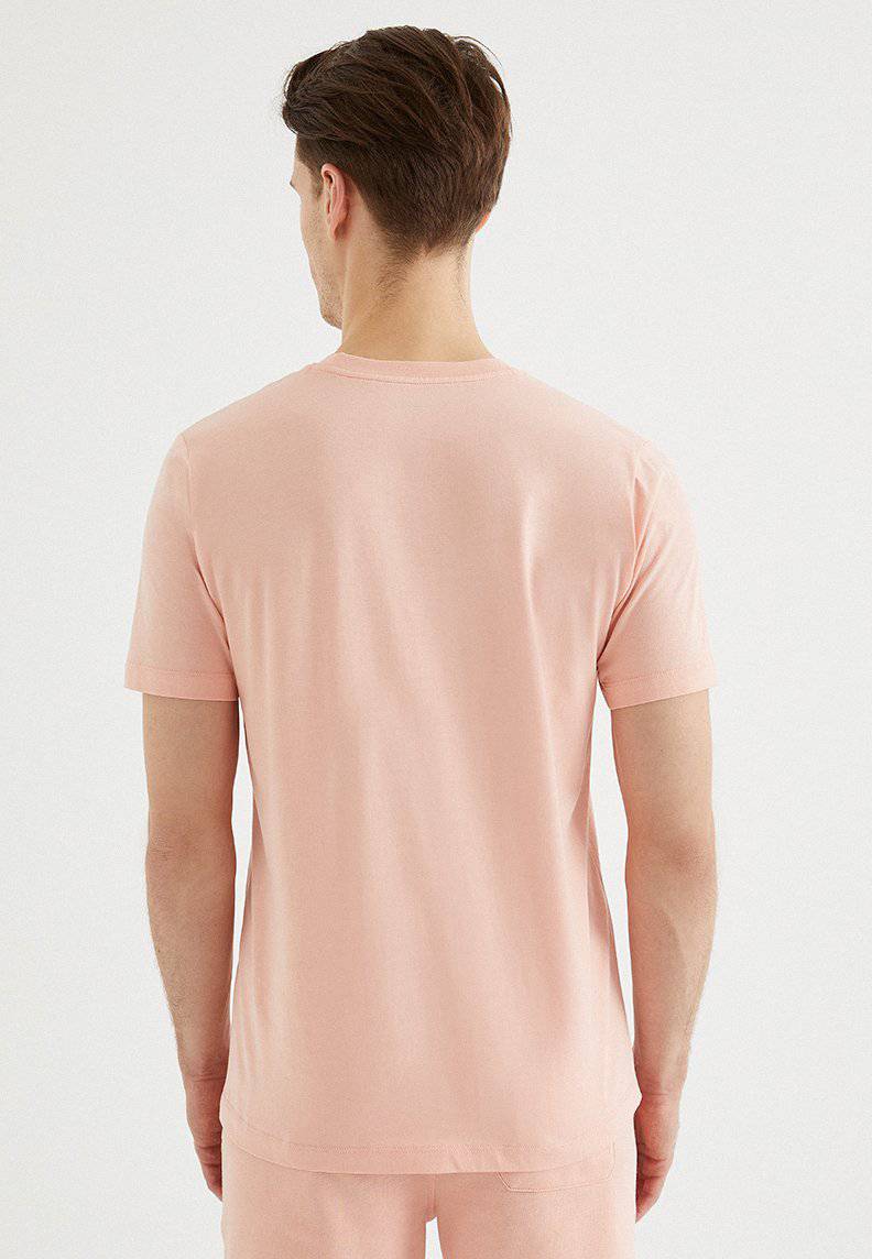 VITAL O-NECK TEE in Coral Cloud