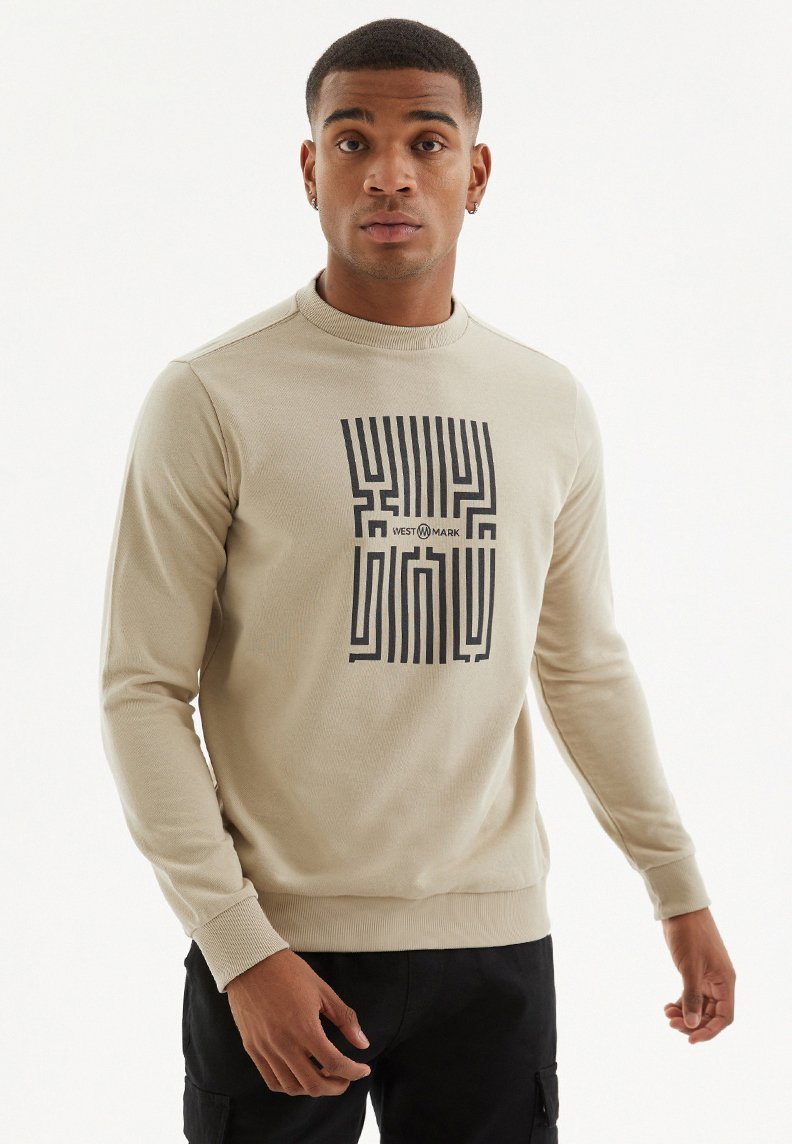LABYRINTH SWEAT