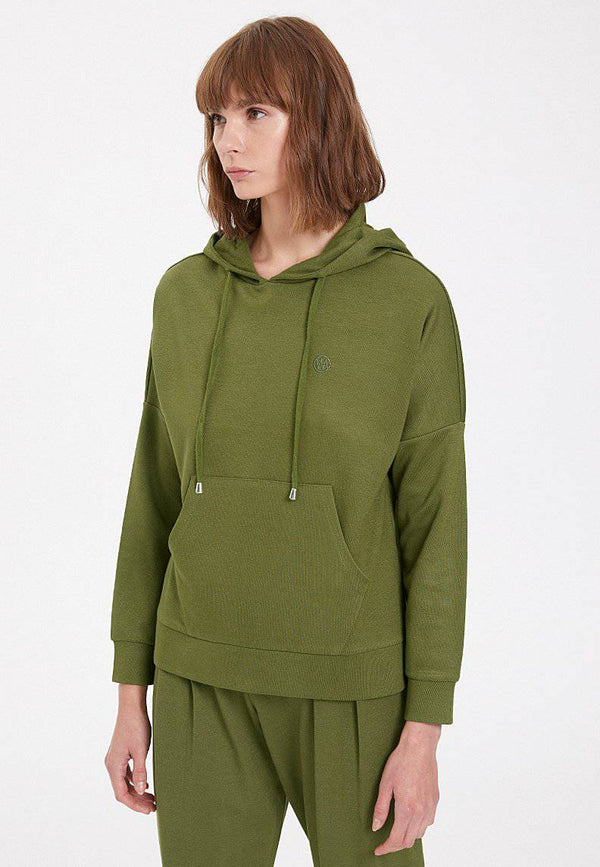 ESSENTIALS RELAXED HOODIE in Capulet Olive
