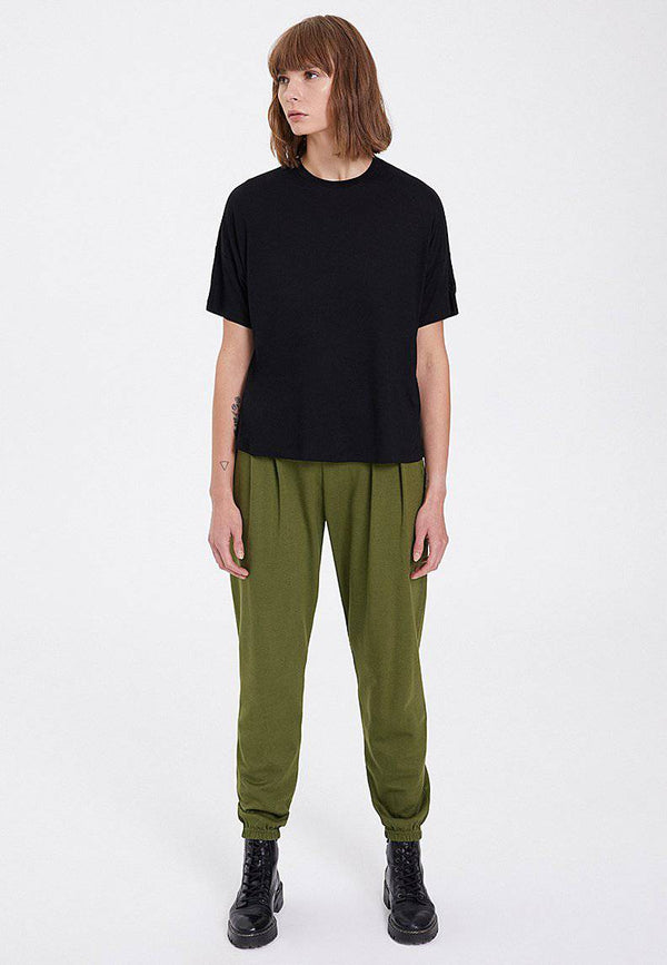 ESSENTIALS SCOOP NECK LOOSE TEE in Black