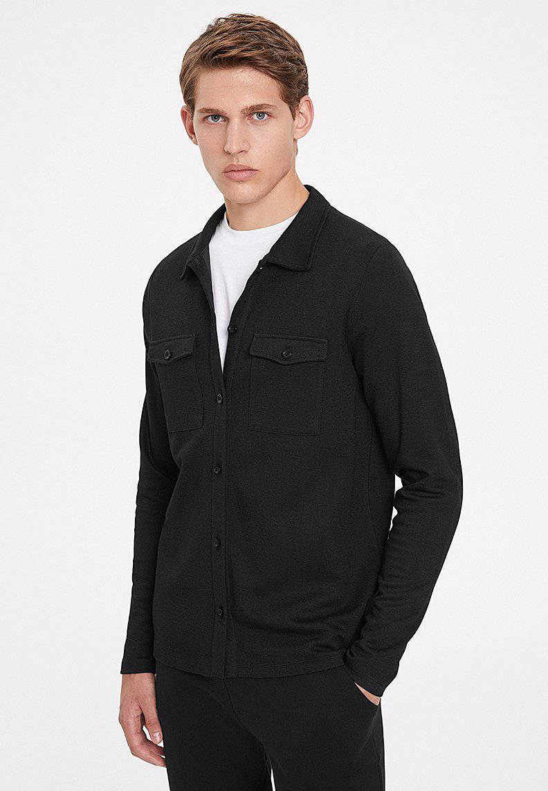 ESSENTIALS OVERSHIRT in Black