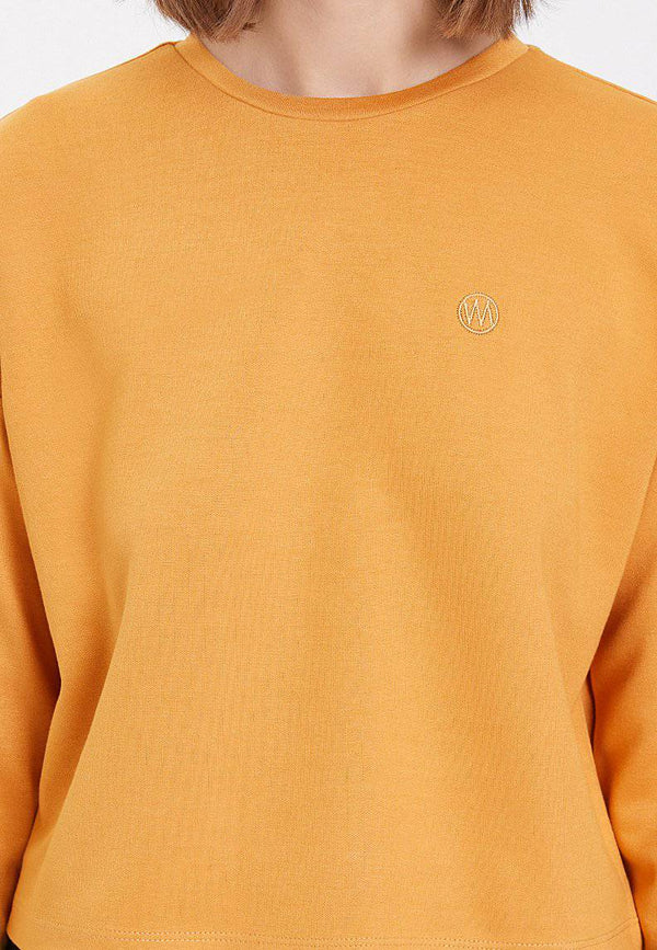 ESSENTIALS CROPPED SWEAT in Pale Gold