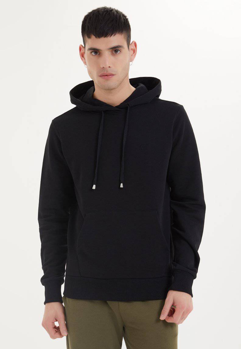 ESSENTIALS HOODIE in Black