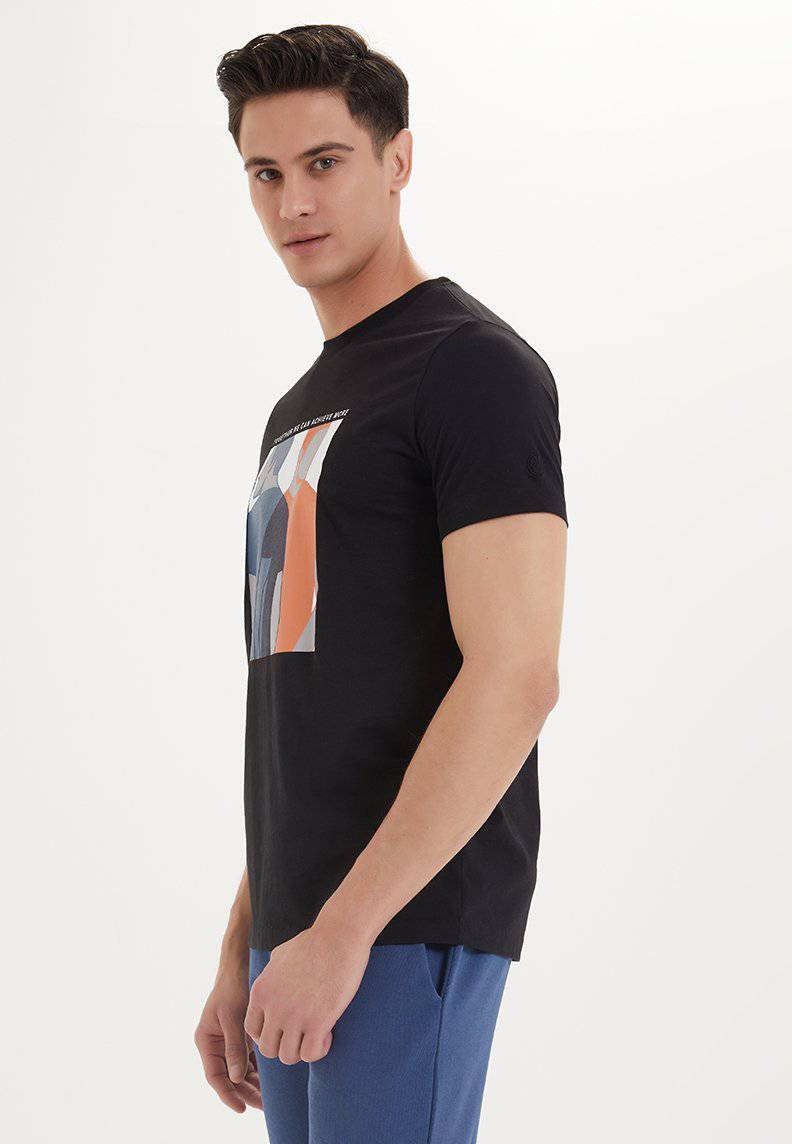 SOLIDARITY TEE