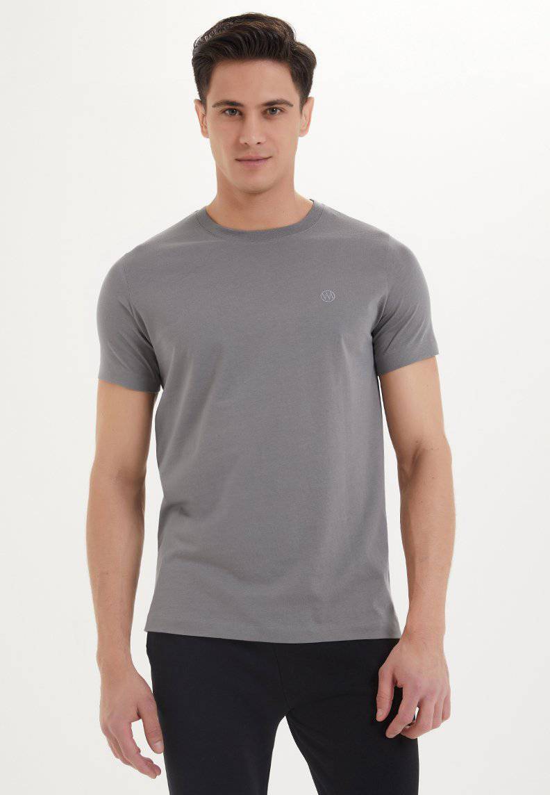 ESSENTIALS O-NECK T-SHIRT in Charcoal Grey