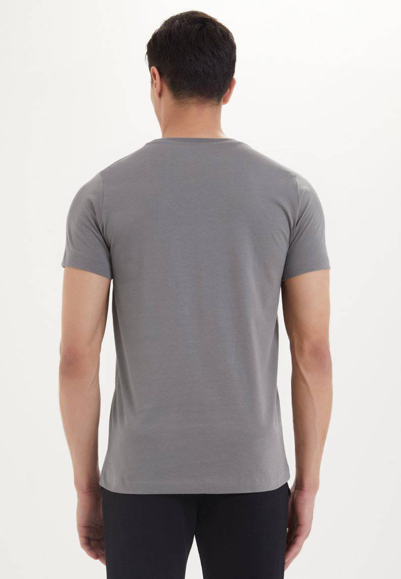 ESSENTIALS O-NECK T-SHIRT in Charcoal Grey